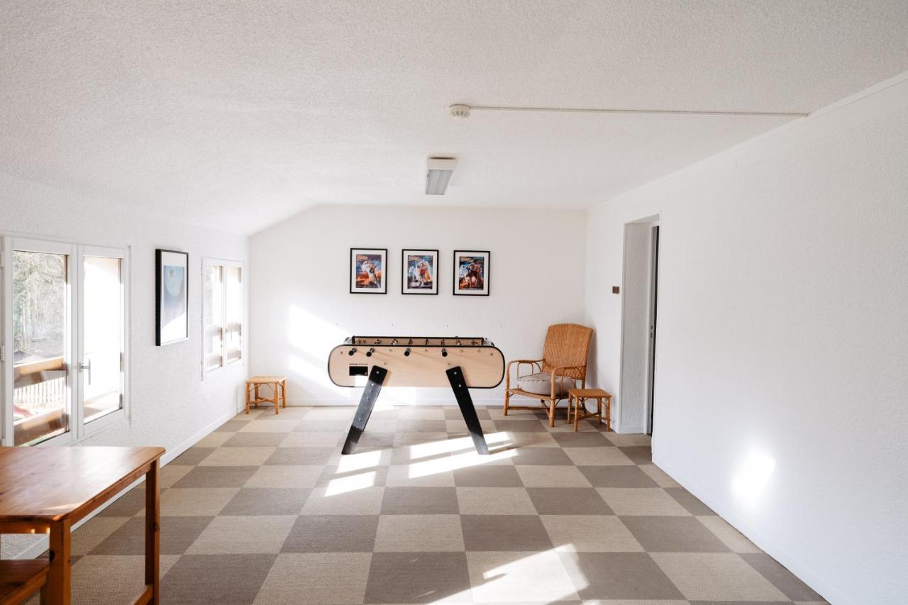 La Donaclaudre - Hebergement De Groupe En Pleine Nature, Ideal Pour Tous Vos Sejours ! 63 Couchages - 2 Grandes Salles - Salle De Jeux - Cuisine Professionnelle - Accessible Facilement - Localisation Attractive -Proche Paris & Disney Saint-Augustin  Extérieur photo