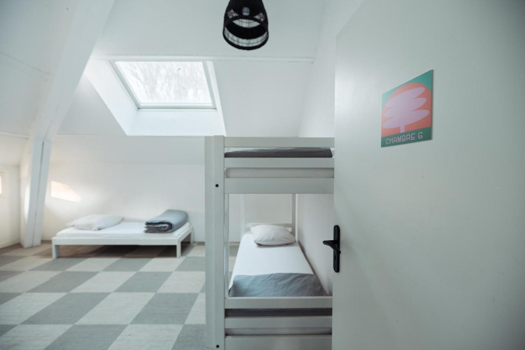 La Donaclaudre - Hebergement De Groupe En Pleine Nature, Ideal Pour Tous Vos Sejours ! 63 Couchages - 2 Grandes Salles - Salle De Jeux - Cuisine Professionnelle - Accessible Facilement - Localisation Attractive -Proche Paris & Disney Saint-Augustin  Extérieur photo