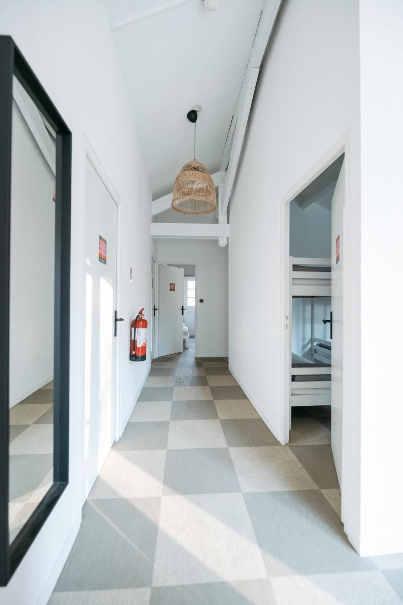 La Donaclaudre - Hebergement De Groupe En Pleine Nature, Ideal Pour Tous Vos Sejours ! 63 Couchages - 2 Grandes Salles - Salle De Jeux - Cuisine Professionnelle - Accessible Facilement - Localisation Attractive -Proche Paris & Disney Saint-Augustin  Extérieur photo