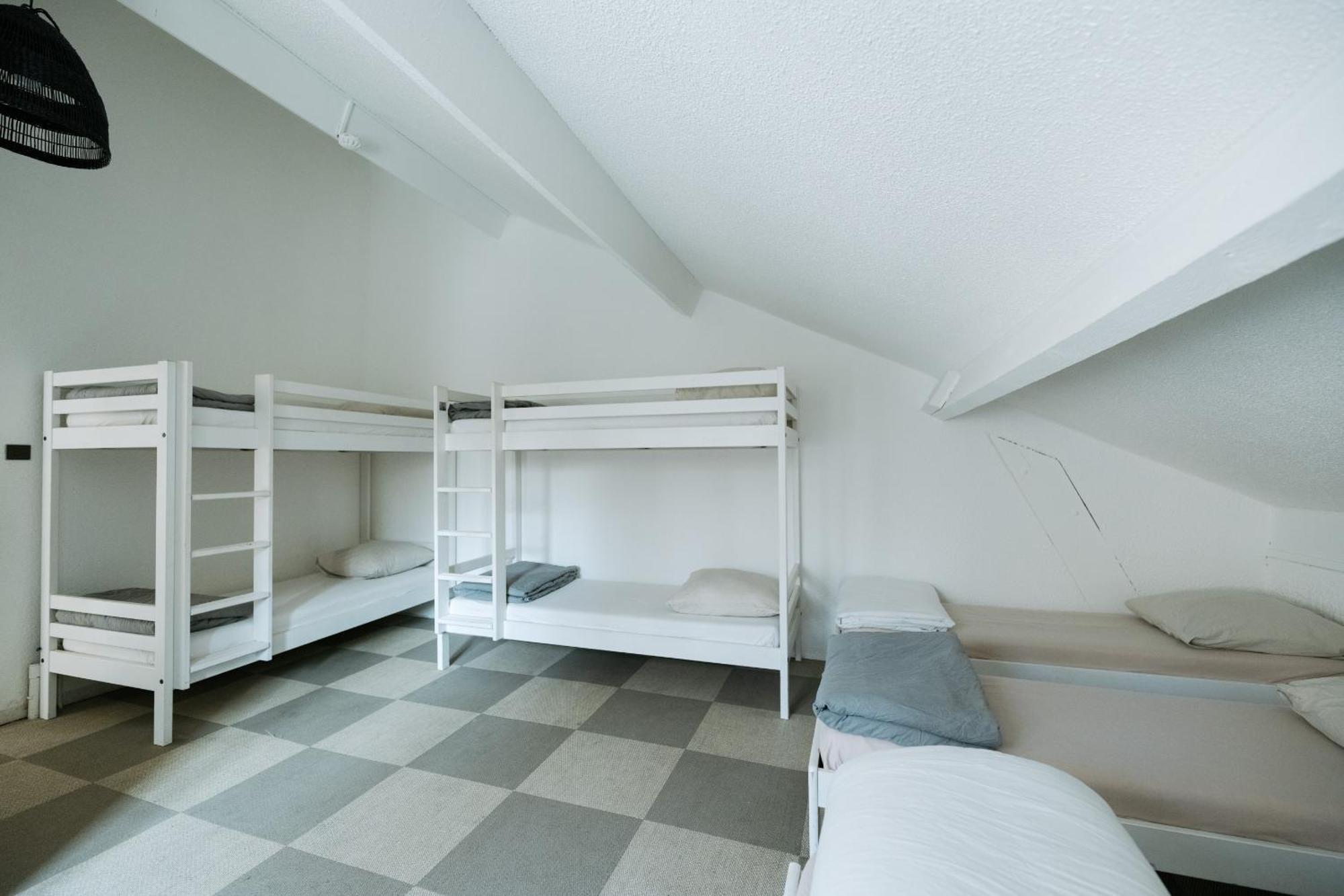 La Donaclaudre - Hebergement De Groupe En Pleine Nature, Ideal Pour Tous Vos Sejours ! 63 Couchages - 2 Grandes Salles - Salle De Jeux - Cuisine Professionnelle - Accessible Facilement - Localisation Attractive -Proche Paris & Disney Saint-Augustin  Extérieur photo