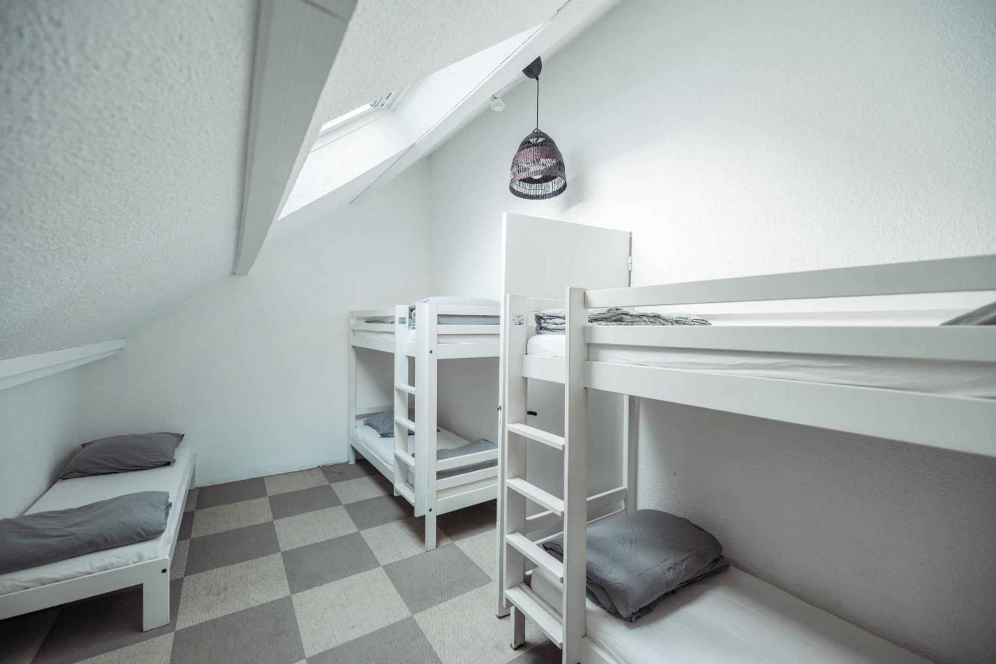 La Donaclaudre - Hebergement De Groupe En Pleine Nature, Ideal Pour Tous Vos Sejours ! 63 Couchages - 2 Grandes Salles - Salle De Jeux - Cuisine Professionnelle - Accessible Facilement - Localisation Attractive -Proche Paris & Disney Saint-Augustin  Extérieur photo