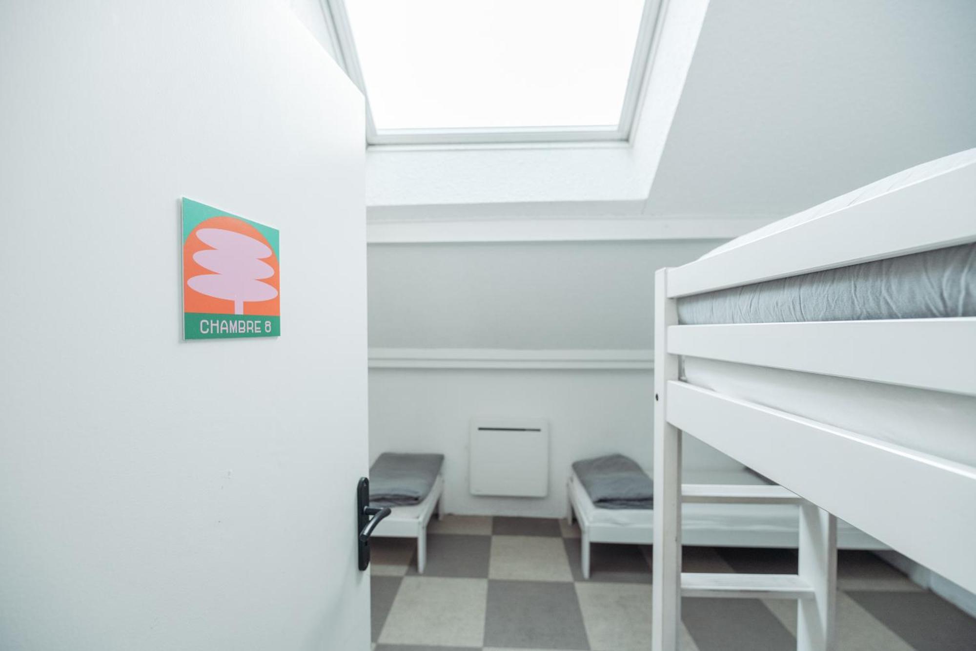 La Donaclaudre - Hebergement De Groupe En Pleine Nature, Ideal Pour Tous Vos Sejours ! 63 Couchages - 2 Grandes Salles - Salle De Jeux - Cuisine Professionnelle - Accessible Facilement - Localisation Attractive -Proche Paris & Disney Saint-Augustin  Extérieur photo